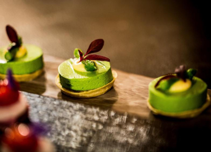 Canapé Menu